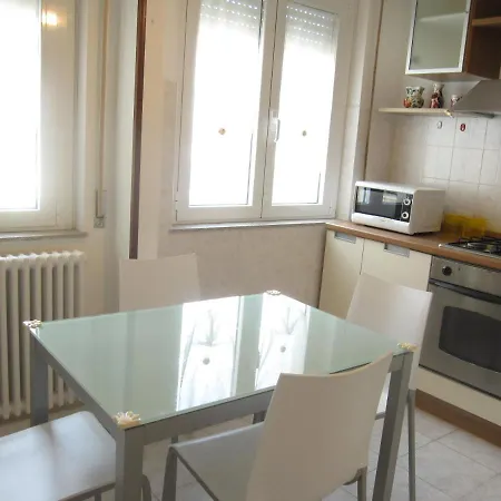 Appartamento Due Stelle Grado Exterior foto