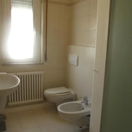 Appartamento Due Stelle Grado Exterior foto